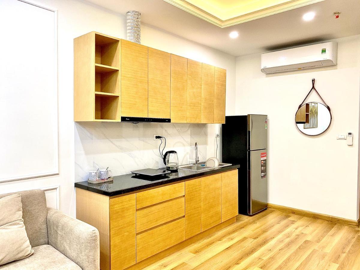 Tms - Pullman Luxury Outlet - High Floor Beach View Bed & Breakfast Quy Nhon Bagian luar foto